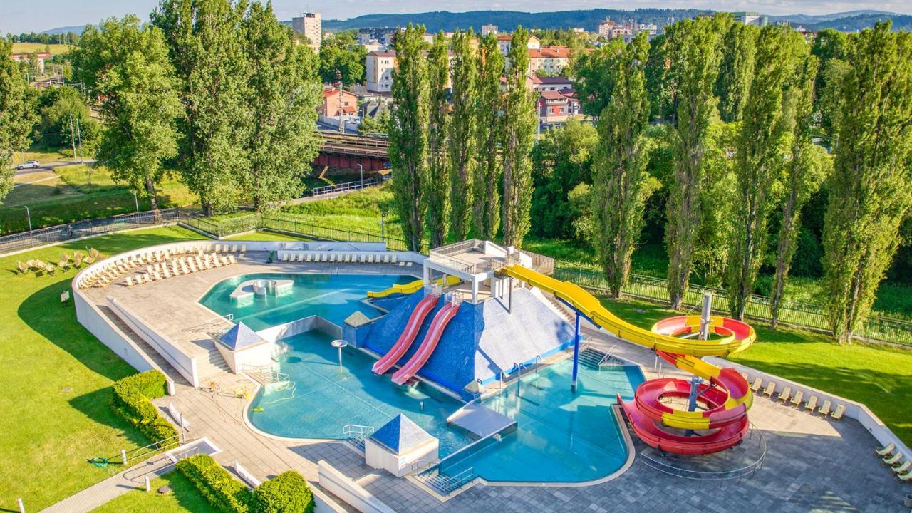 Hotel Aquacity Seasons Poprad Exterior foto